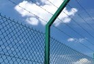 Elizabeth West  SAbarbed-wire-fencing-8.jpg; ?>